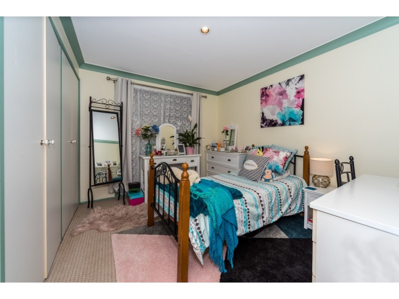 31 Helensvale Road, Helensvale QLD 4212