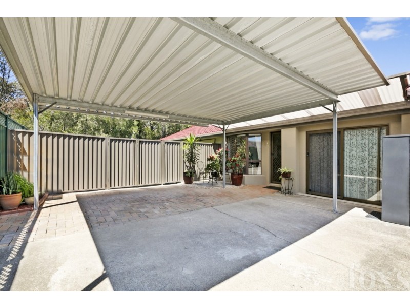 2/17 Hentdale Court, Labrador QLD 4215