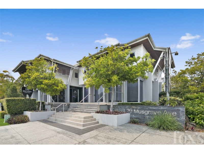 2/18-20 Musgrave Avenue, Southport QLD 4215