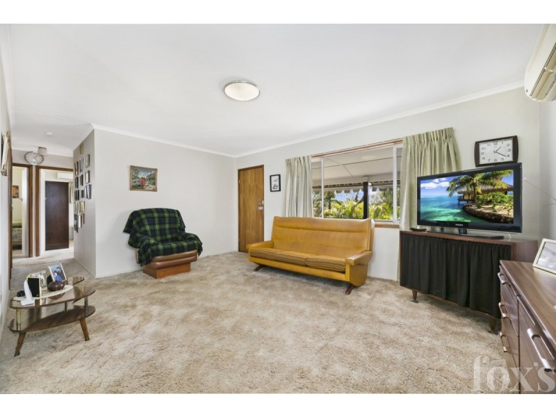 22 Berrigan Street, Southport QLD 4215