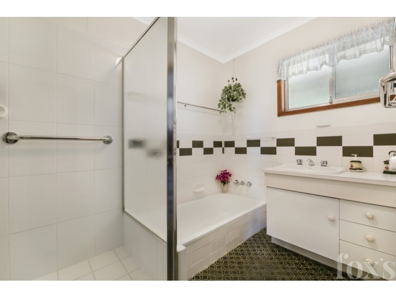 22 Berrigan Street, Southport QLD 4215