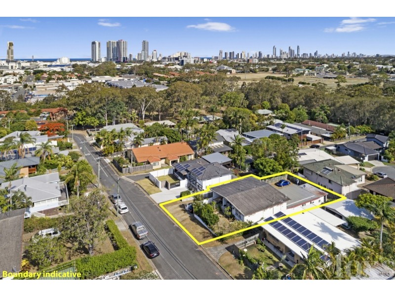 38 West King Street, Southport QLD 4215