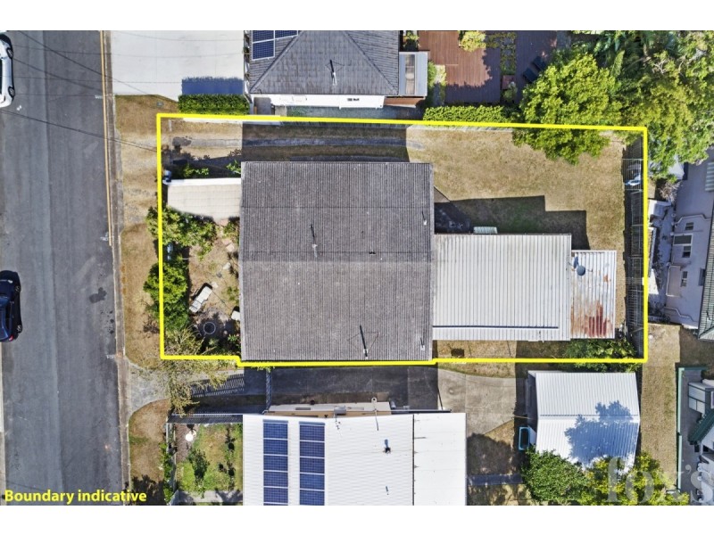 38 West King Street, Southport QLD 4215