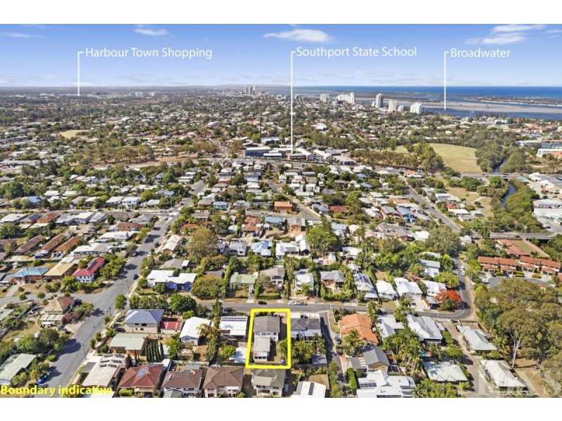 38 West King Street, Southport QLD 4215