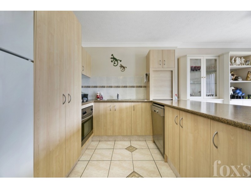 2/749 Ashmore Road, Molendinar QLD 4214