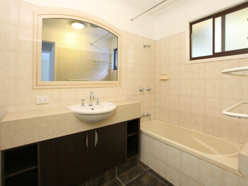 568 Southport Nerang Road, Ashmore QLD 4214