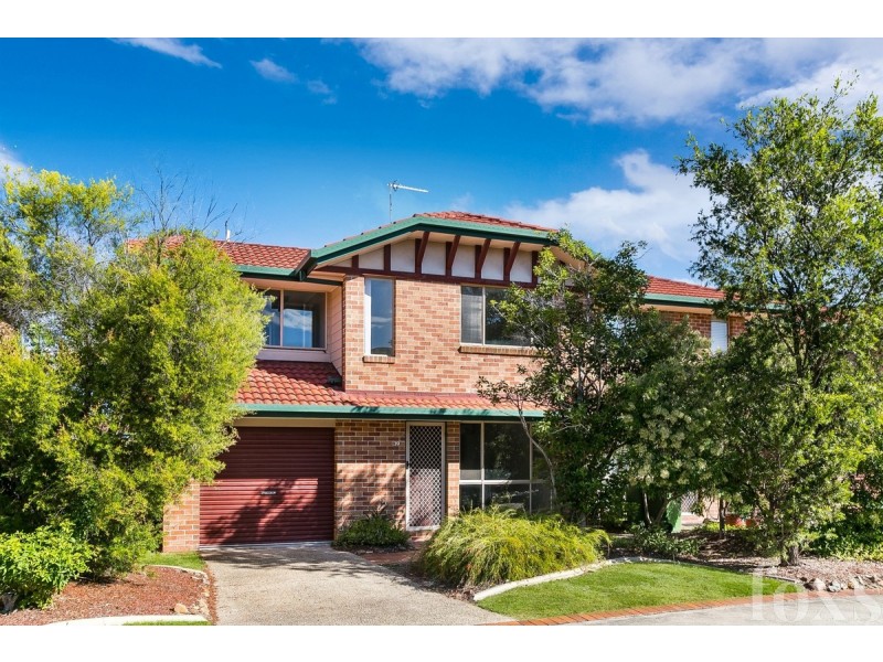 39/75 Brown Street, Labrador QLD 4215