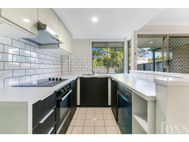 39/75 Brown Street, Labrador QLD 4215