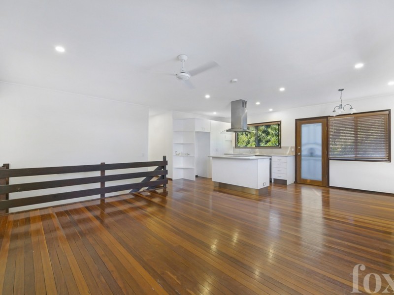 36 Eileen Avenue, Southport QLD 4215