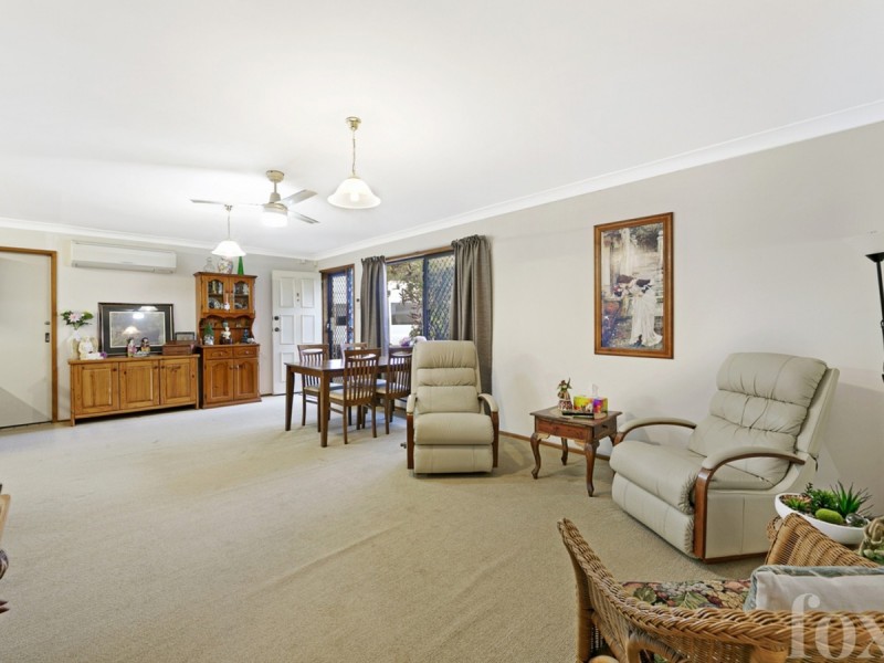 1/14 Davebill Court, Labrador QLD 4215