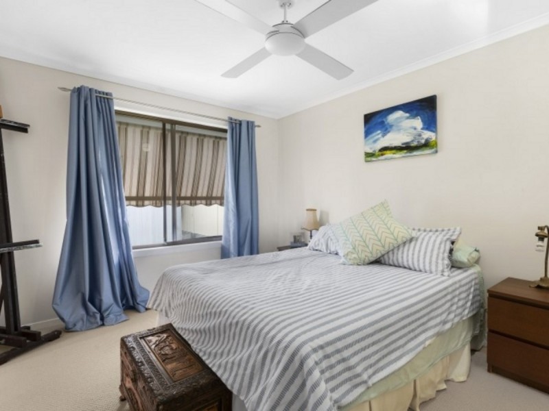 11 Salmon Street, Southport QLD 4215