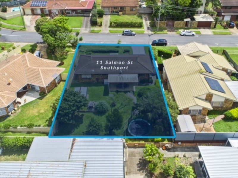 11 Salmon Street, Southport QLD 4215