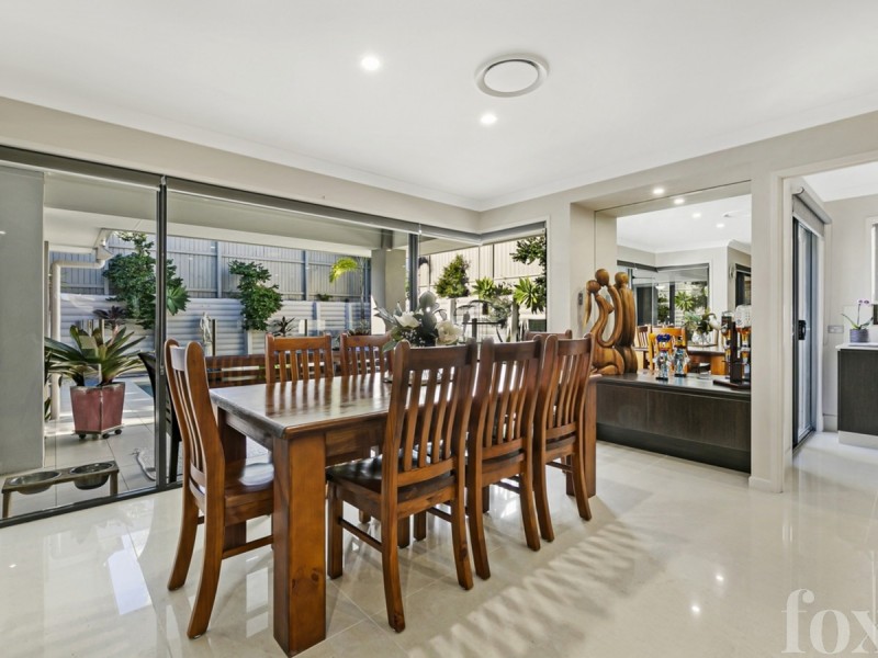 21 Stringybark Drive, Molendinar QLD 4214