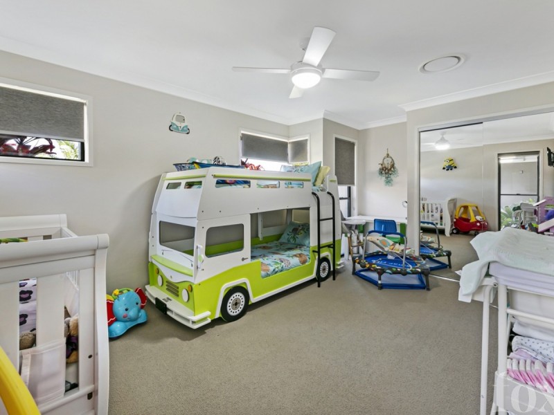 21 Stringybark Drive, Molendinar QLD 4214