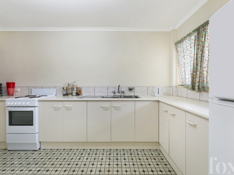 1/28a Marine Parade, Southport QLD 4215