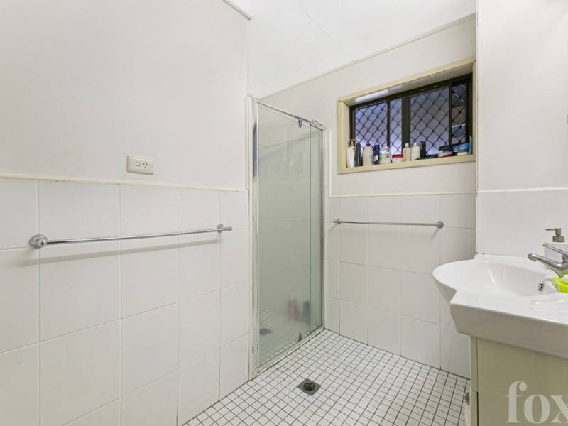 1/28a Marine Parade, Southport QLD 4215