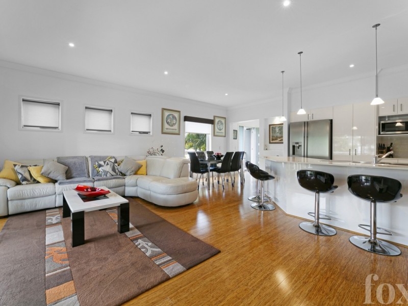 1/28 Huth Street, Labrador QLD 4215