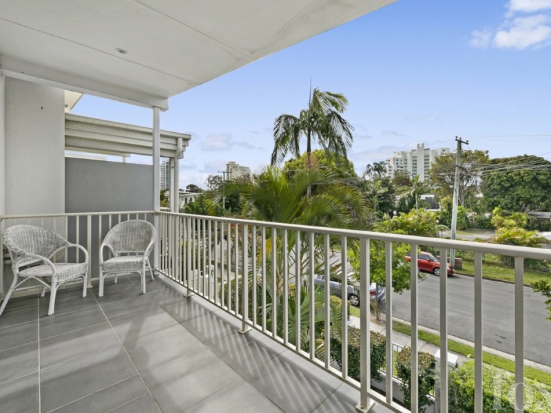 1/28 Huth Street, Labrador QLD 4215