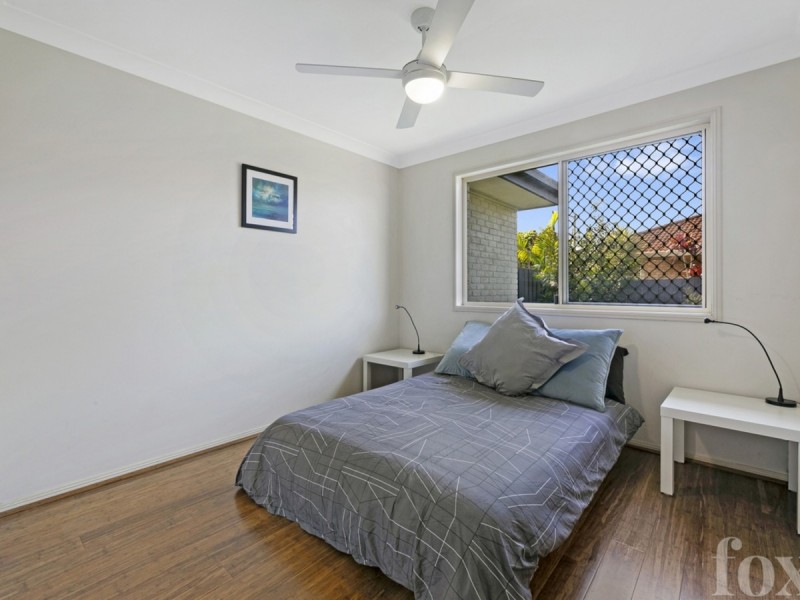 2/17 Barton Avenue, Southport QLD 4215