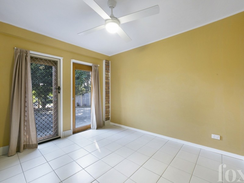 36 Eileen Avenue, Southport QLD 4215