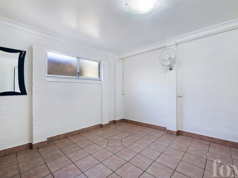 36 Eileen Avenue, Southport QLD 4215