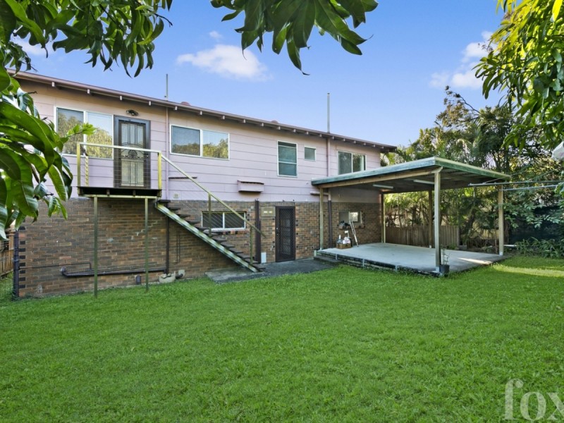 36 Eileen Avenue, Southport QLD 4215