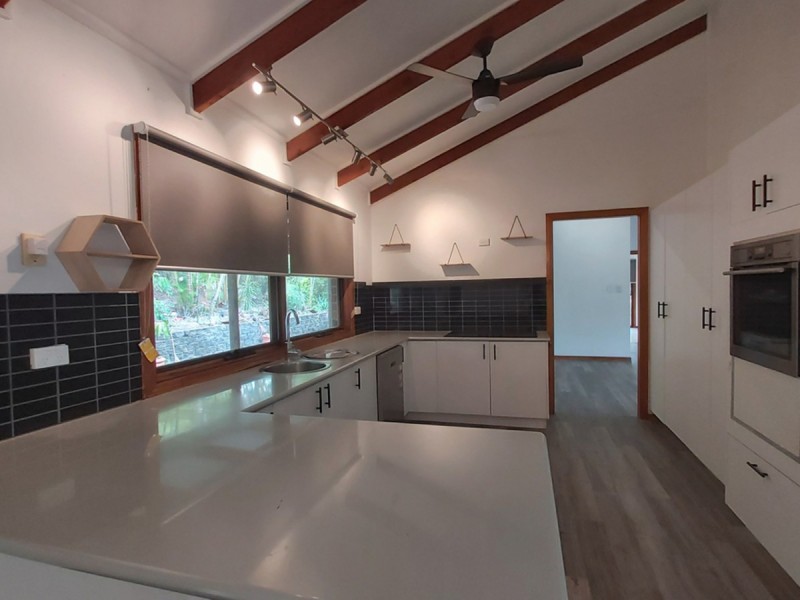 7 Taperoo Court, Yatala QLD 4207