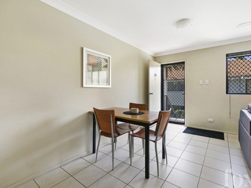 33/7 Brown Street, Labrador QLD 4215