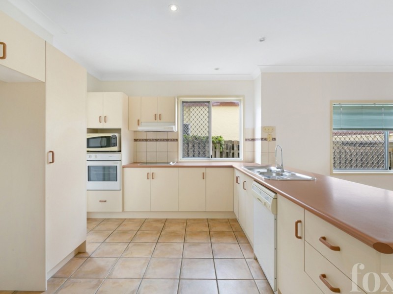 2/6 King Street, Southport QLD 4215