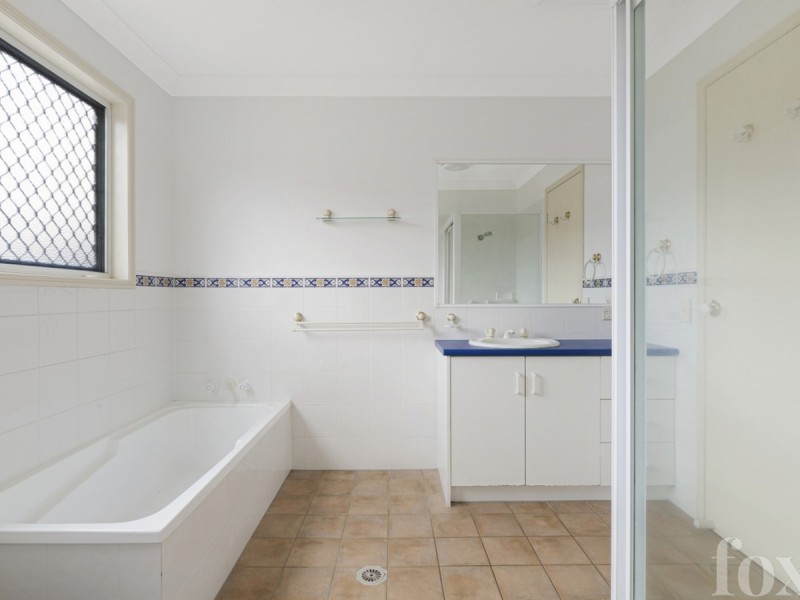 2/6 King Street, Southport QLD 4215