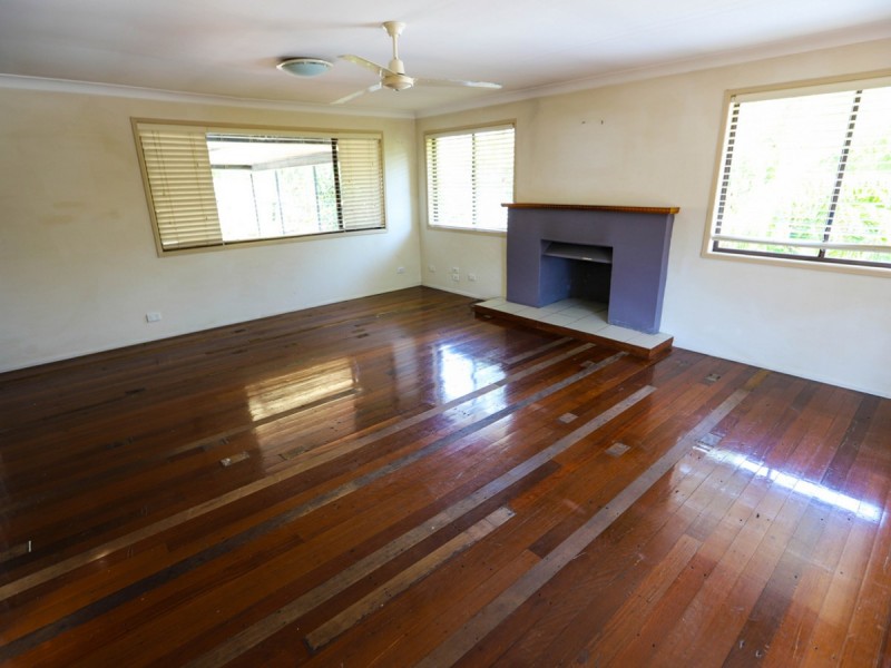12 Forrest Avenue, Molendinar QLD 4214