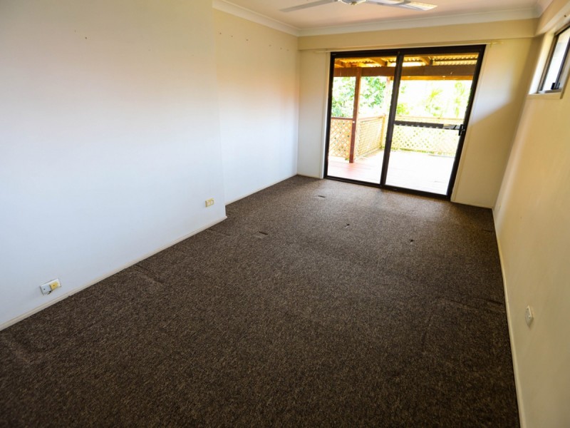 12 Forrest Avenue, Molendinar QLD 4214