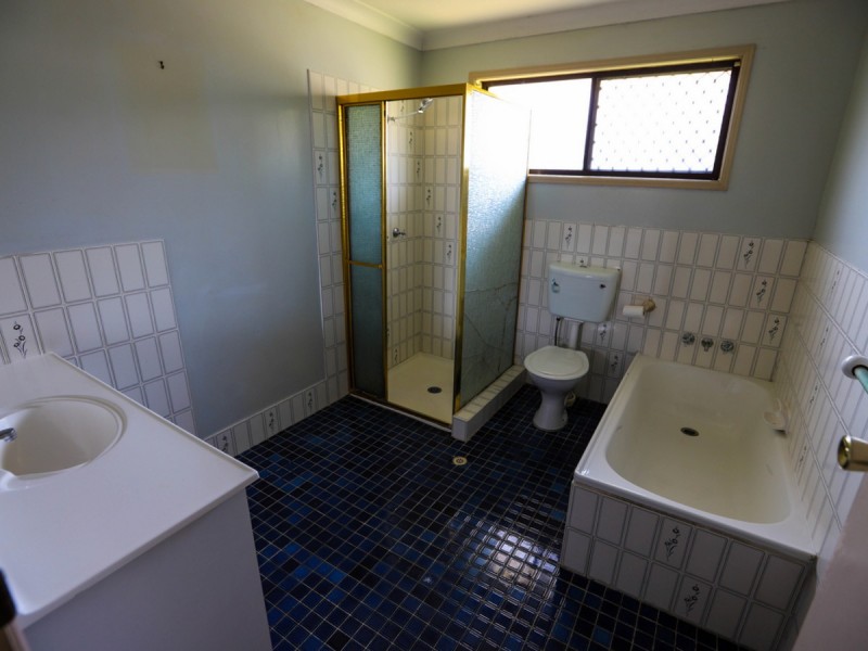 12 Forrest Avenue, Molendinar QLD 4214