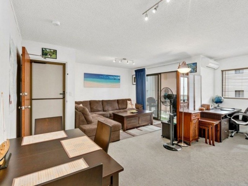 3/29 Lenneberg Street, Southport QLD 4215