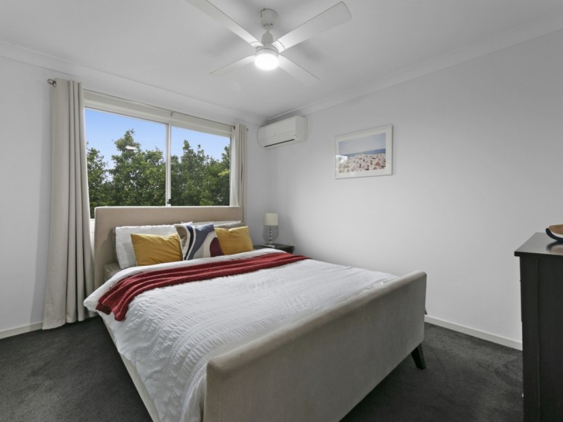 3/2 Ward Street, Southport QLD 4215