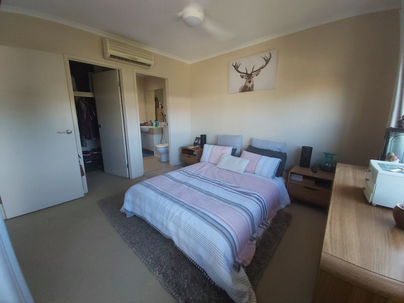13/24 Parker Street, Labrador QLD 4215