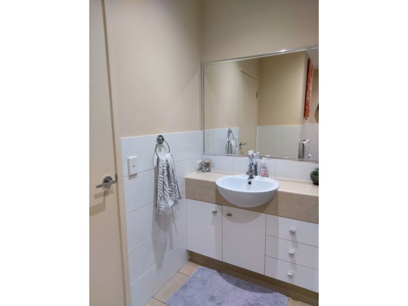 13/24 Parker Street, Labrador QLD 4215
