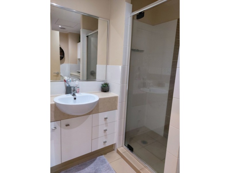 13/24 Parker Street, Labrador QLD 4215