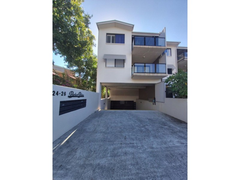 13/24 Parker Street, Labrador QLD 4215