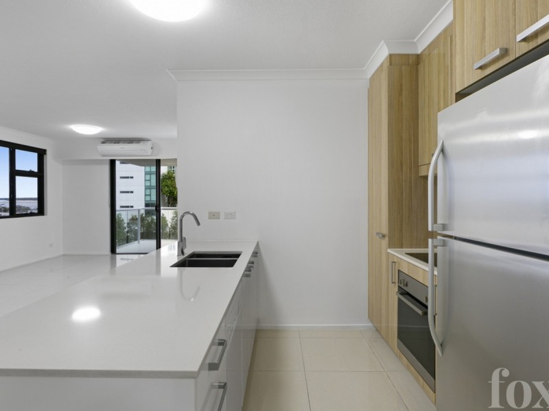 202/133 Scarborough Street, Southport QLD 4215