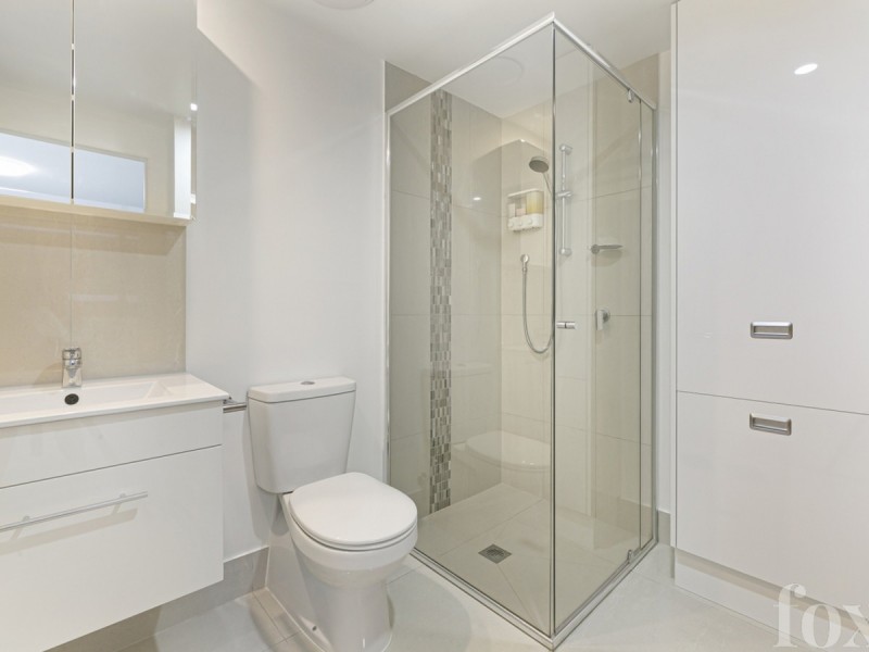 202/133 Scarborough Street, Southport QLD 4215