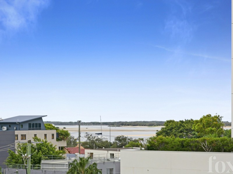 202/133 Scarborough Street, Southport QLD 4215