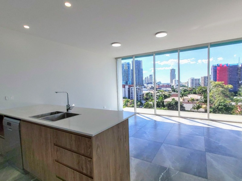 802/8 Meron Street, Southport QLD 4215