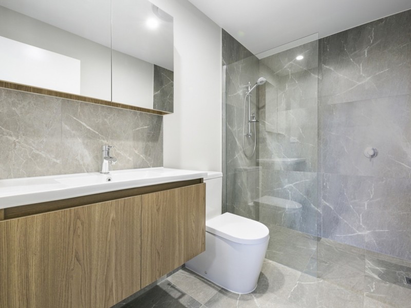 305/4-8 Meron, Southport QLD 4215