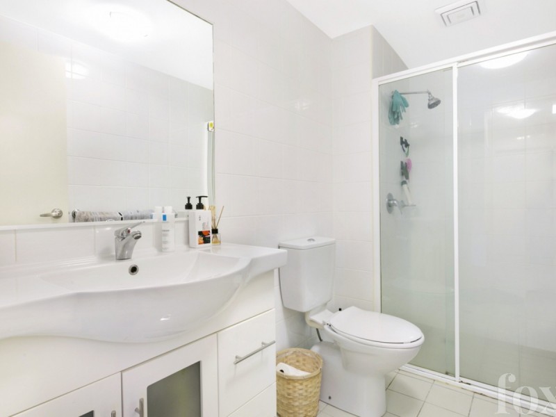 2/6 Rose Street, Southport QLD 4215