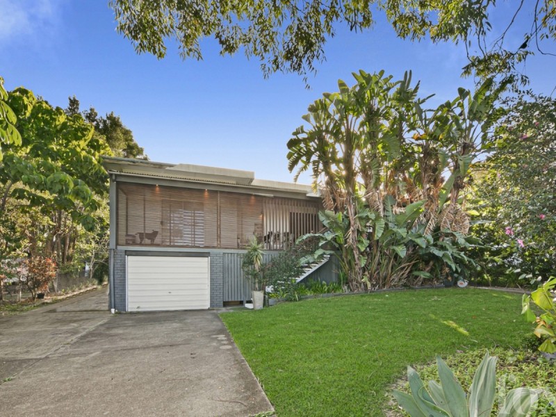 85 Turpin Road, Labrador QLD 4215
