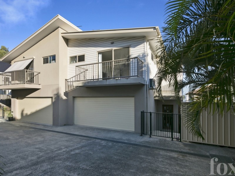 3/18 Fourth Avenue, Labrador QLD 4215