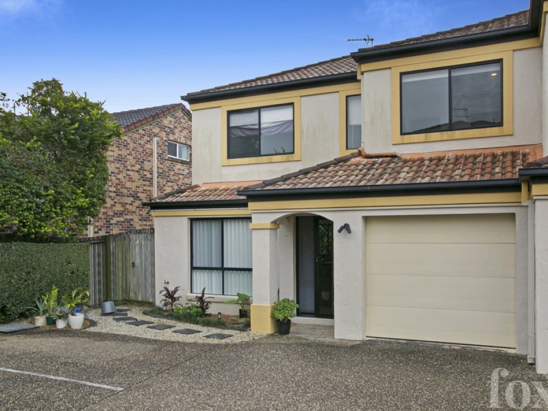 3/127 Eugaree Street, Southport QLD 4215