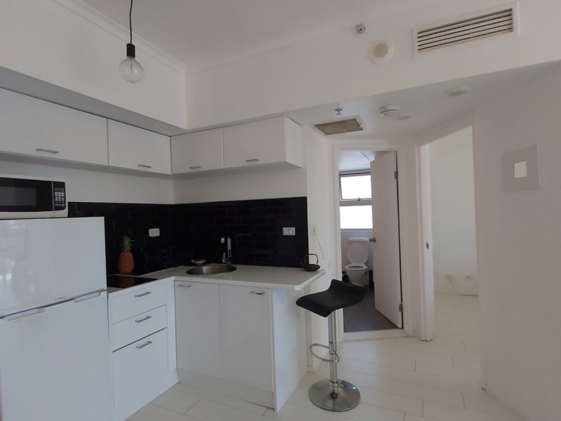 306/46-52 Pacific Street, Main Beach QLD 4217