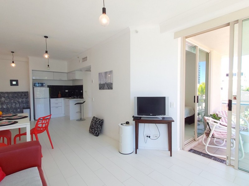 306/46-52 Pacific Street, Main Beach QLD 4217